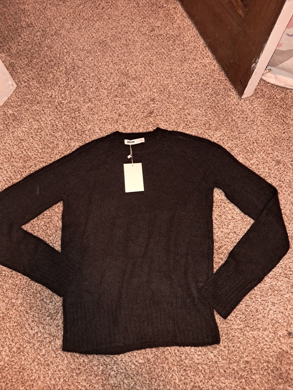 NWT Pacas brand Women's size xs wool, alpaca, and nylon blend sweater